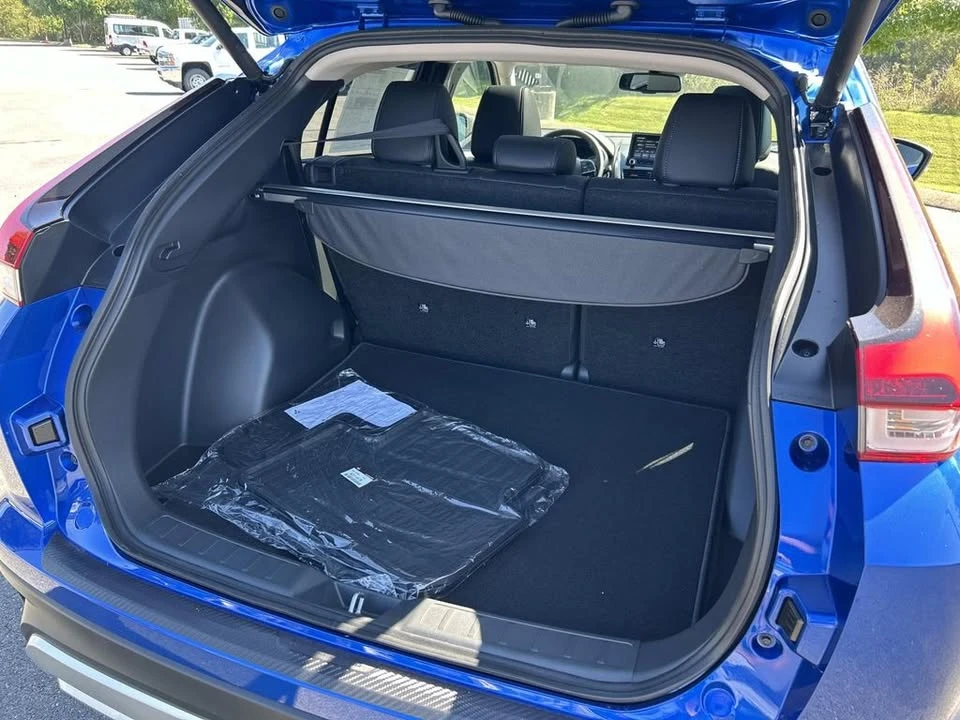 2026 Mitsubishi Eclipse Cross - Image 10 of 19