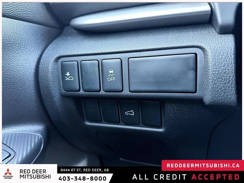 2026 Mitsubishi Eclipse Cross - Image 18 of 20