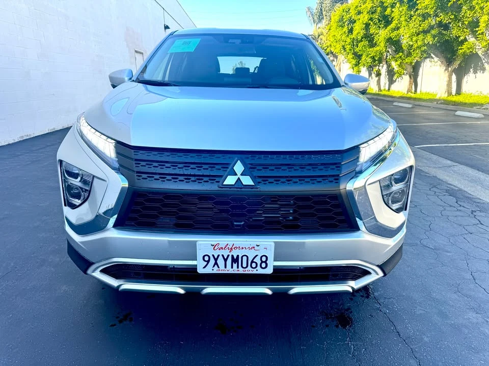 2026 Mitsubishi Eclipse Cross - Image 2 of 20