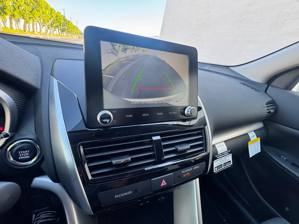 2026 Mitsubishi Eclipse Cross - Image 13 of 20