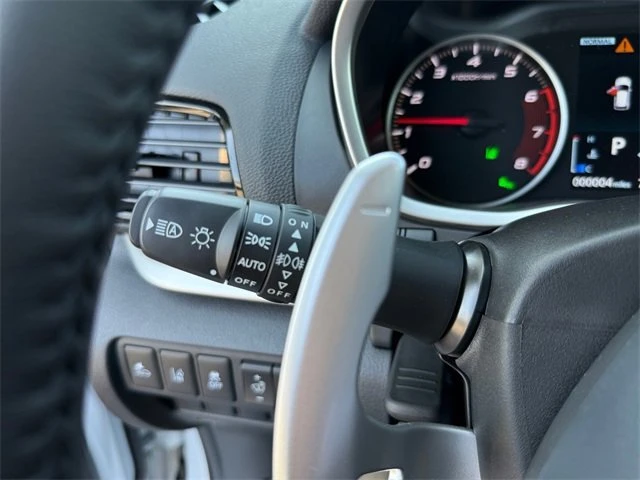 2026 Mitsubishi Eclipse Cross - Image 14 of 20