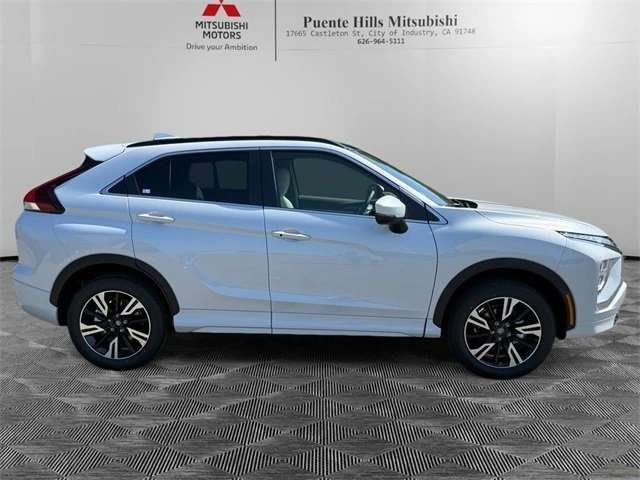 2026 Mitsubishi Eclipse Cross - Image 4 of 20
