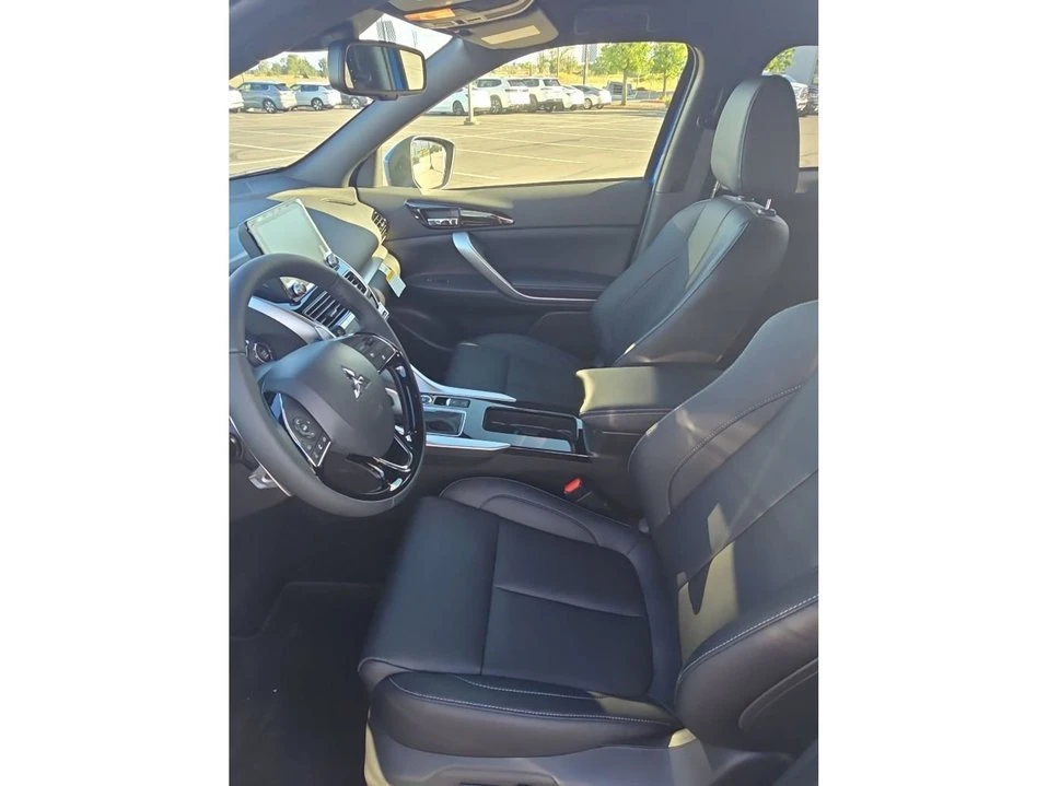 2026 Mitsubishi Eclipse Cross - Image 9 of 10