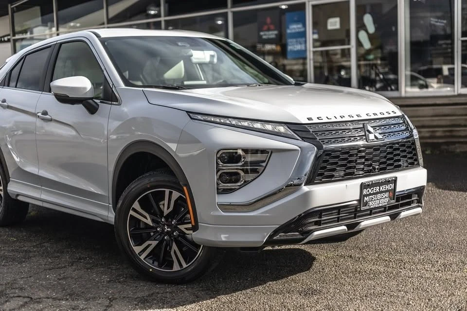 2026 Mitsubishi Eclipse Cross - Image 3 of 20