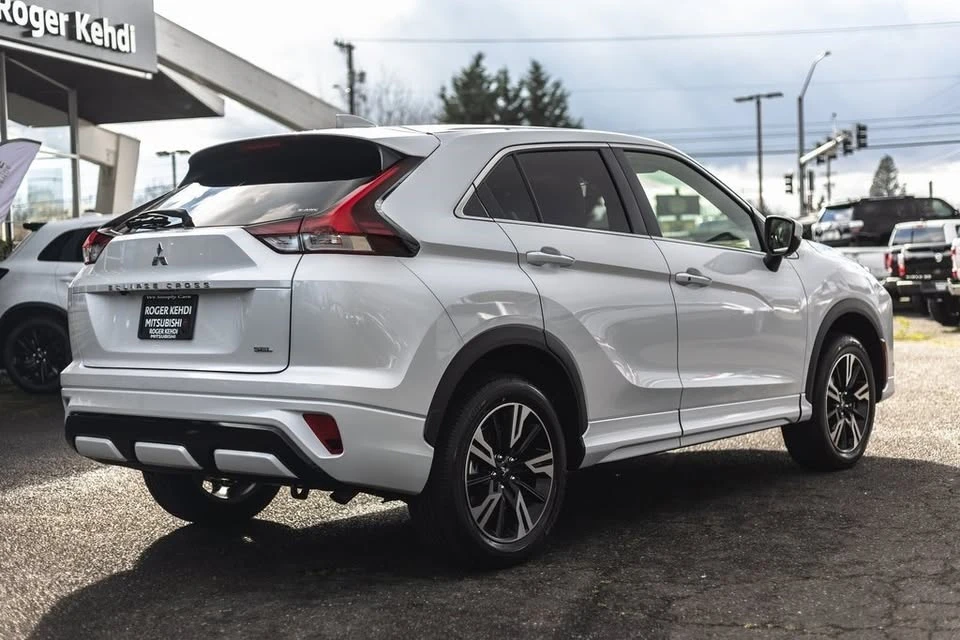 2026 Mitsubishi Eclipse Cross - Image 7 of 20