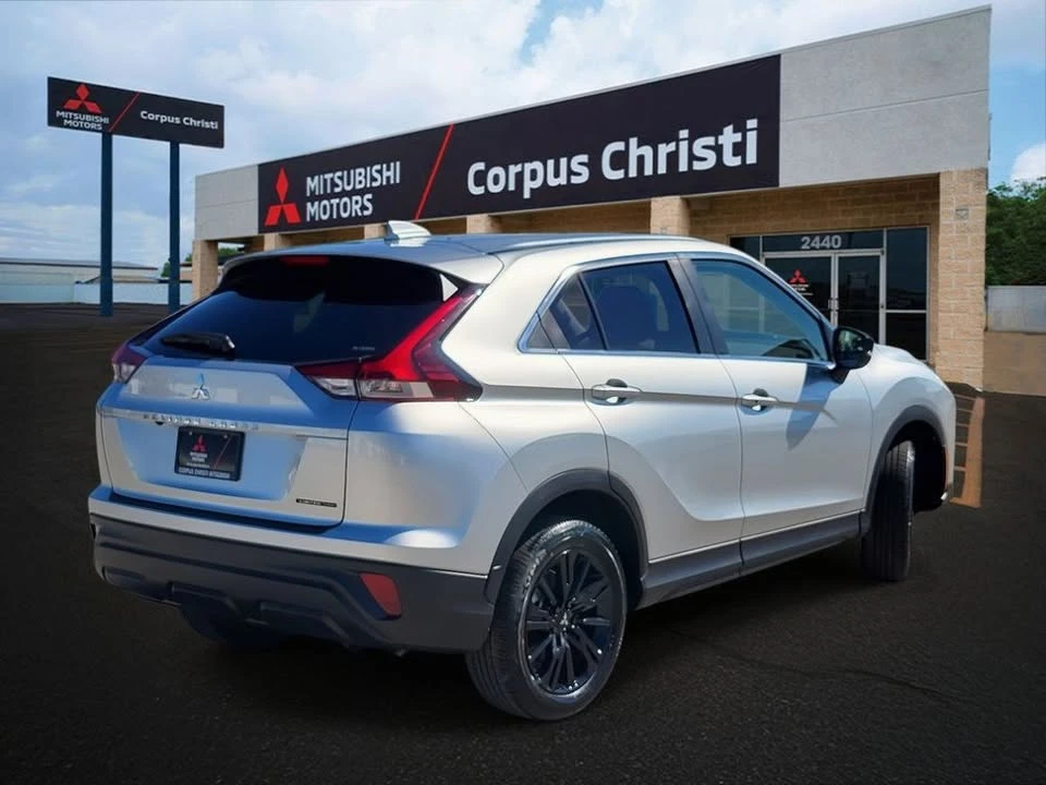 2026 Mitsubishi Eclipse Cross - Image 7 of 15