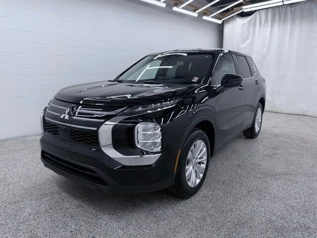 2026 Mitsubishi Outlander - Image 5 of 20