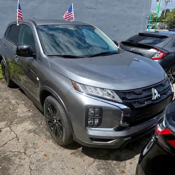 2026 Mitsubishi Outlander LE