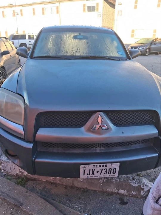 2026 Mitsubishi Outlander - Image 3 of 3