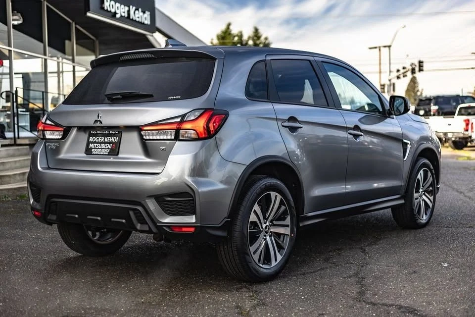 2026 Mitsubishi Outlander - Image 9 of 20