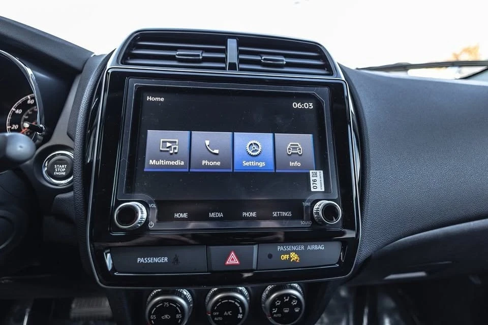 2026 Mitsubishi Outlander - Image 15 of 20