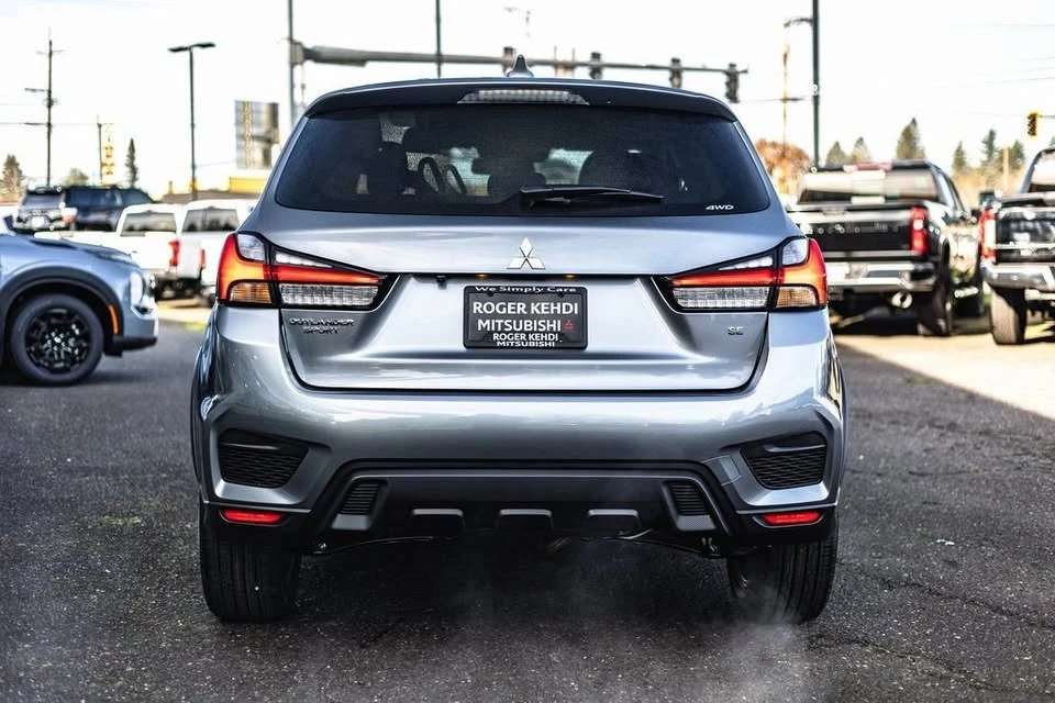 2026 Mitsubishi Outlander - Image 10 of 20