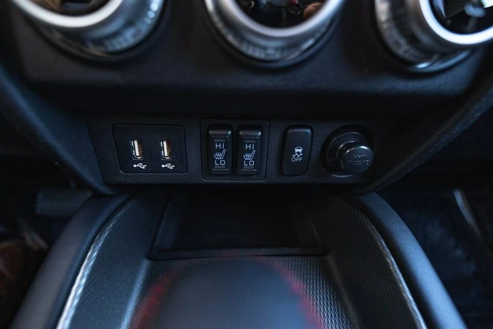 2026 Mitsubishi Outlander - Image 17 of 20