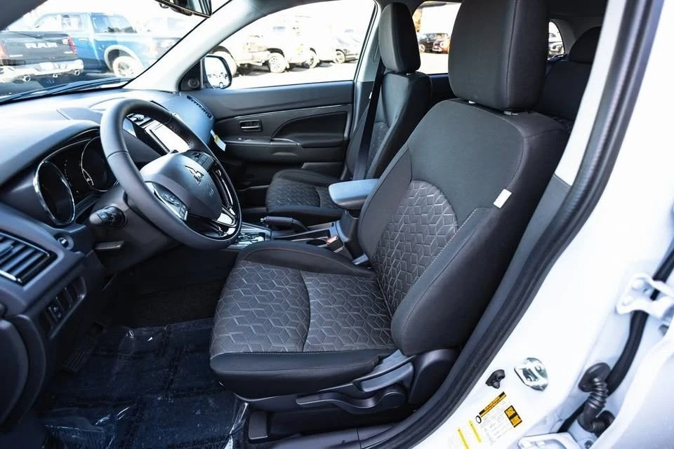 2026 Mitsubishi Outlander - Image 20 of 20