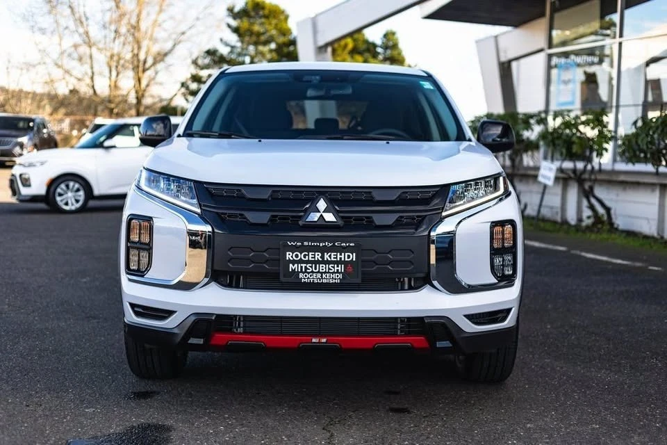 2026 Mitsubishi Outlander - Image 6 of 20