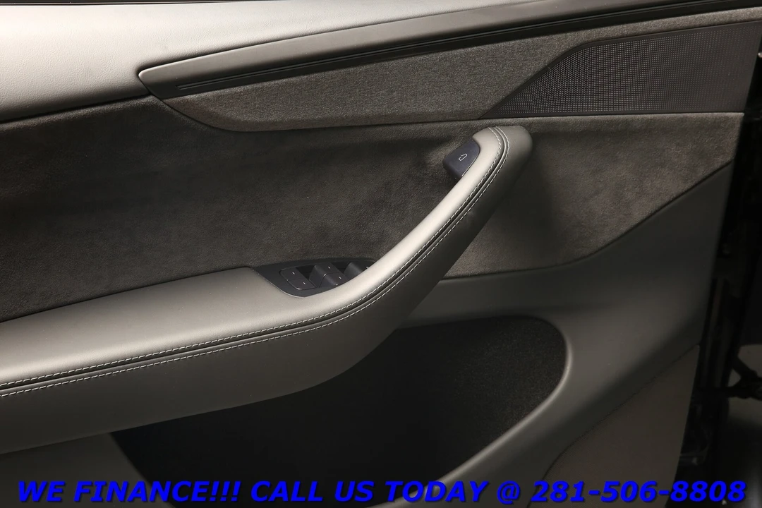 2026 Tesla Model Y - Image 9 of 21