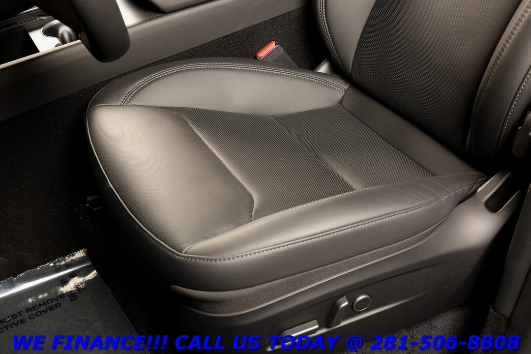 2026 Tesla Model Y - Image 13 of 21
