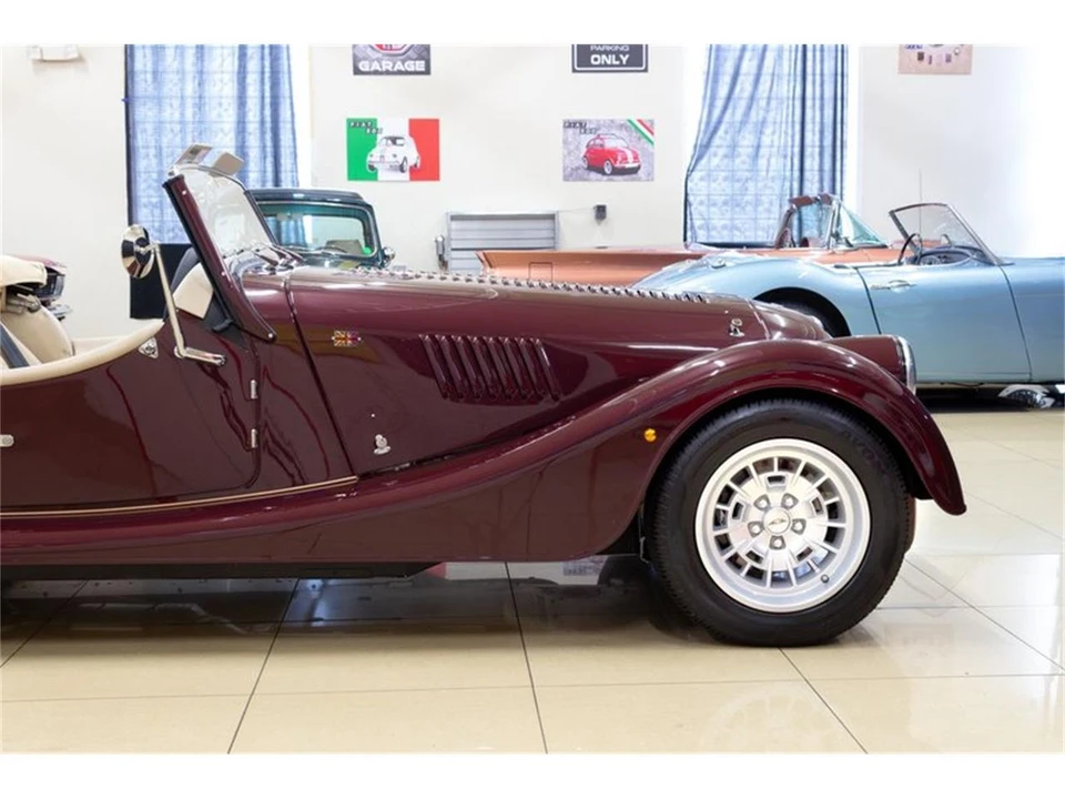 2026 Morgan Plus Four - Image 28 of 31