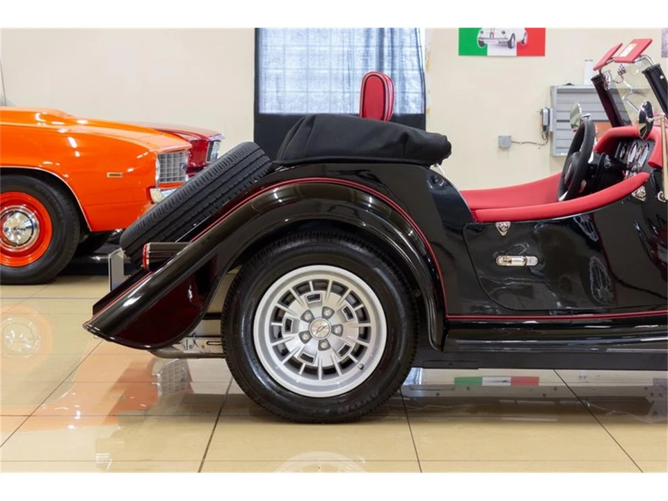 2026 Morgan Plus Four - Image 23 of 31