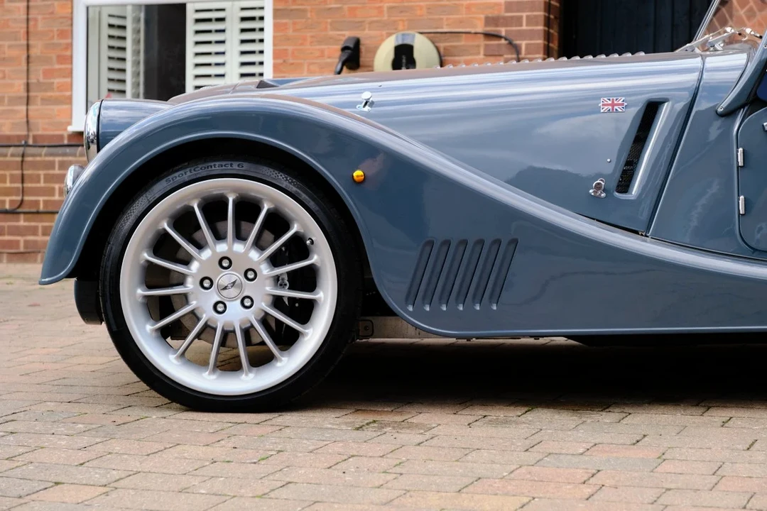 2026 Morgan Plus Six - Image 22 of 30
