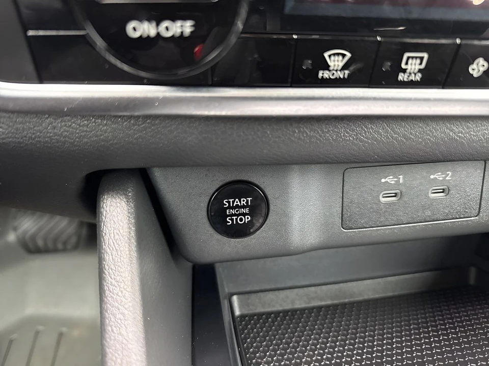 2026 Nissan Rogue - Image 20 of 21
