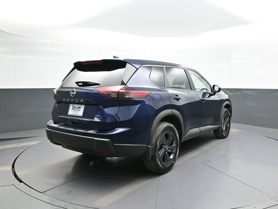 2026 Nissan Rogue - Image 6 of 21