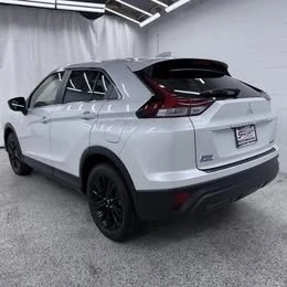 2026 Mitsubishi Eclipse Cross - Image 4 of 12