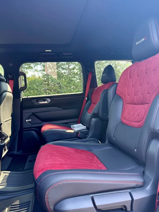 2026 Nissan Armada - Image 7 of 14