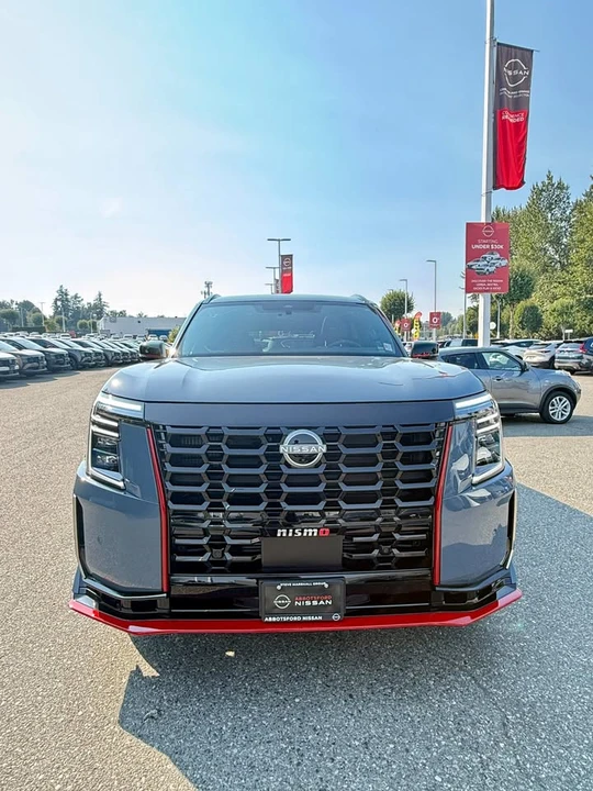 2026 Nissan Armada - Image 2 of 14