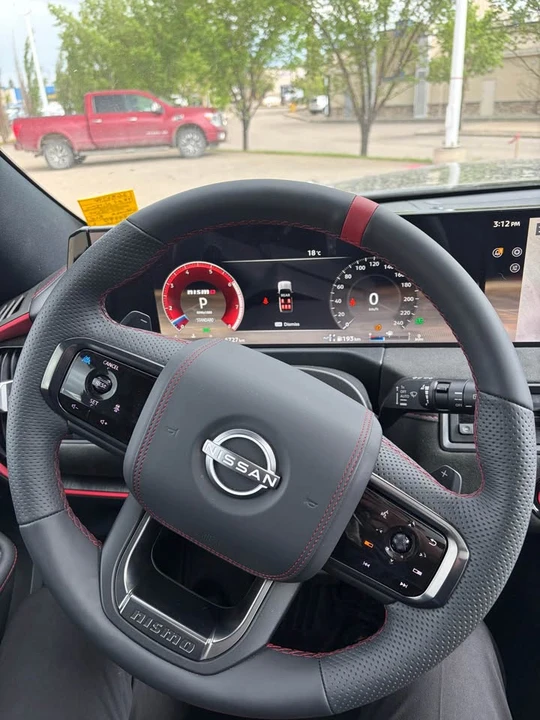 2026 Nissan Armada - Image 14 of 16