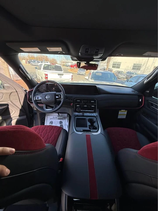2026 Nissan Armada - Image 6 of 9