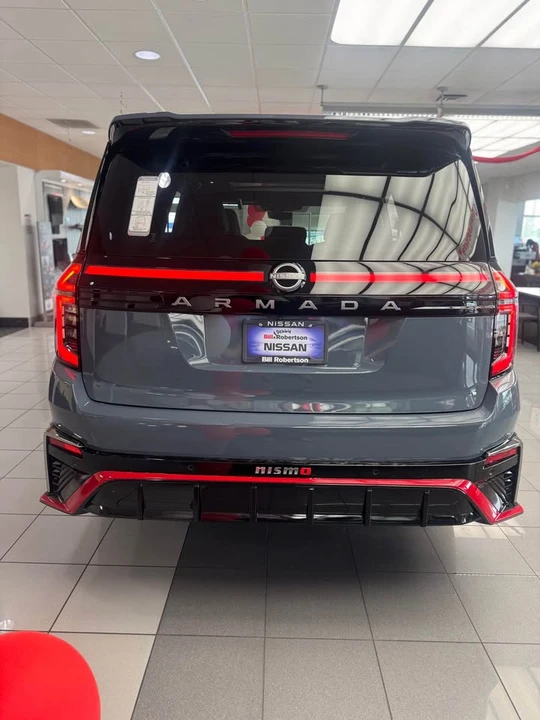 2026 Nissan Armada - Image 6 of 10