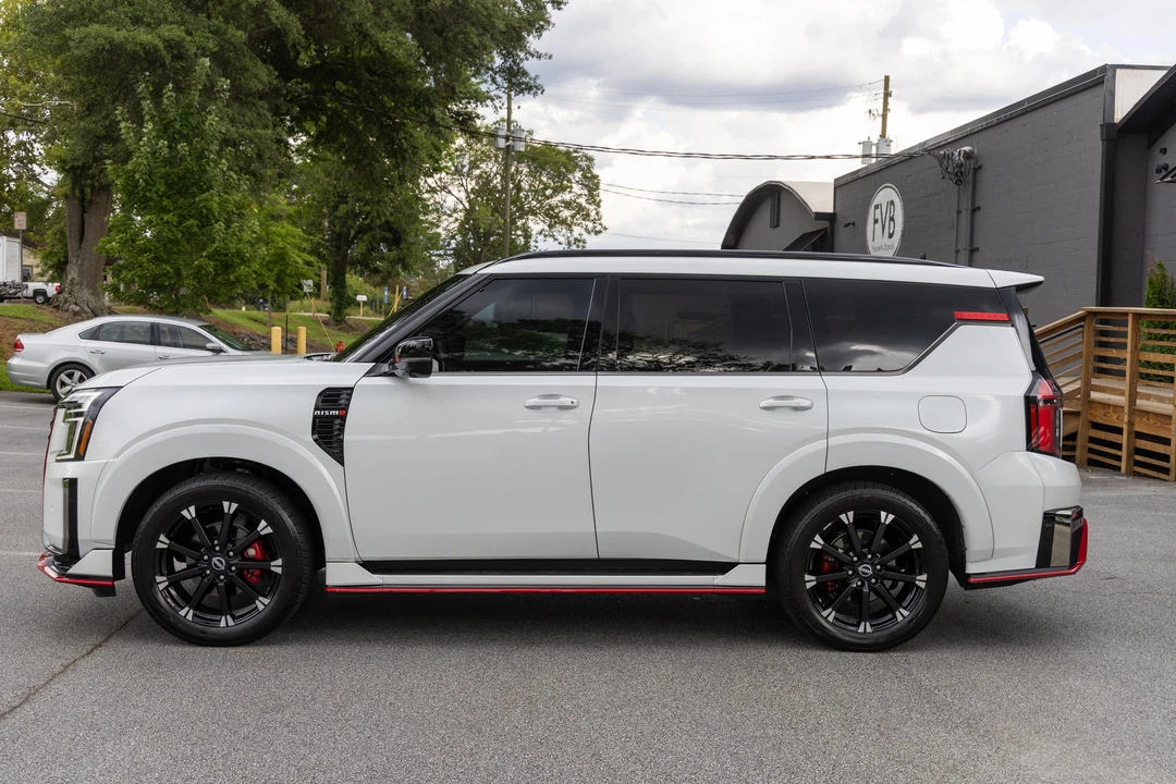 2026 Nissan Armada - Image 3 of 31