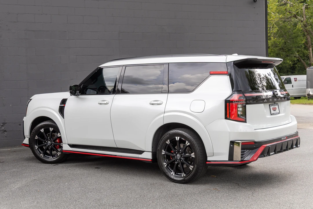 2026 Nissan Armada - Image 13 of 31