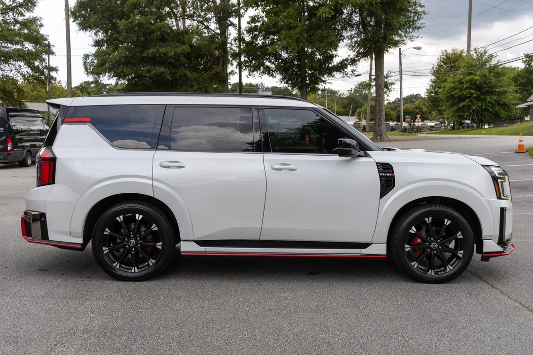 2026 Nissan Armada - Image 20 of 31