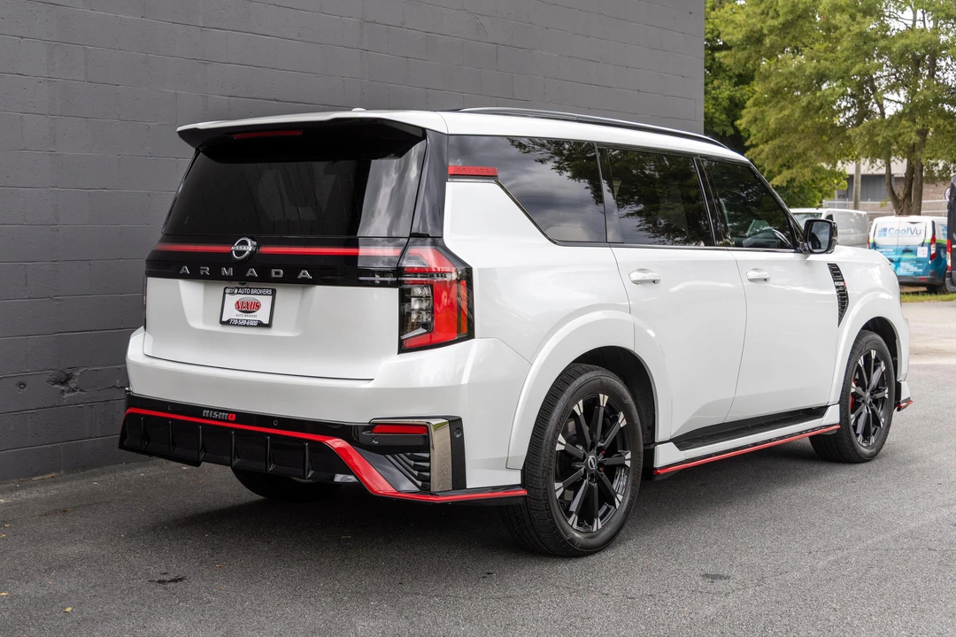 2026 Nissan Armada - Image 18 of 31