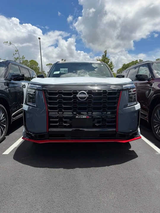 2026 Nissan Armada - Image 2 of 11