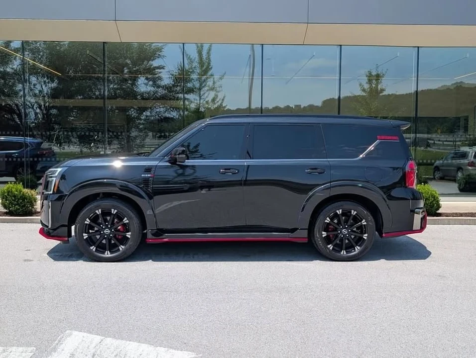 2026 Nissan Armada - Image 2 of 20
