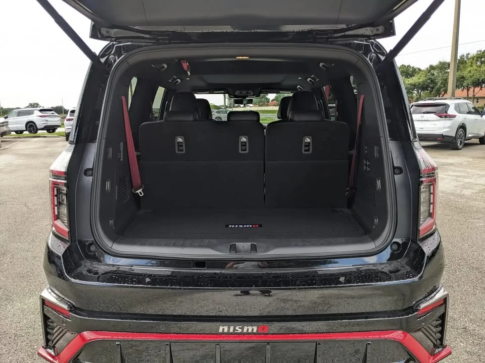 2026 Nissan Armada - Image 12 of 20