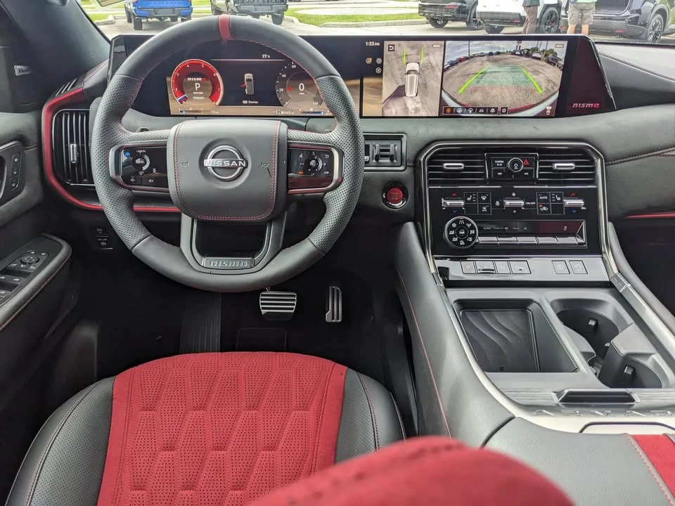 2026 Nissan Armada - Image 15 of 20