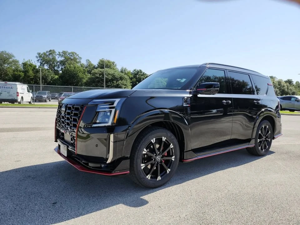 2026 Nissan Armada - Image 8 of 20