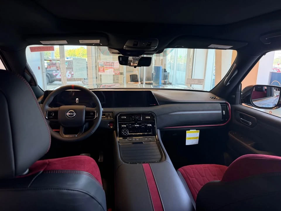 2026 Nissan Armada - Image 9 of 14