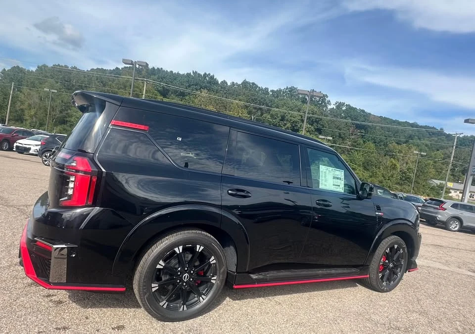 2026 Nissan Armada - Image 3 of 5