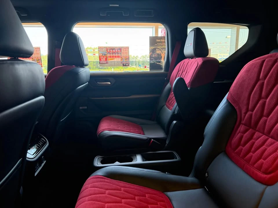 2026 Nissan Armada - Image 11 of 14