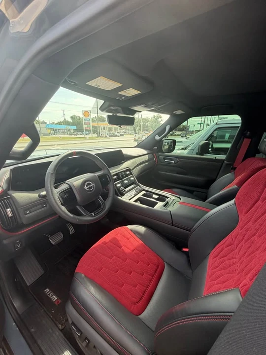 2026 Nissan Armada - Image 3 of 10
