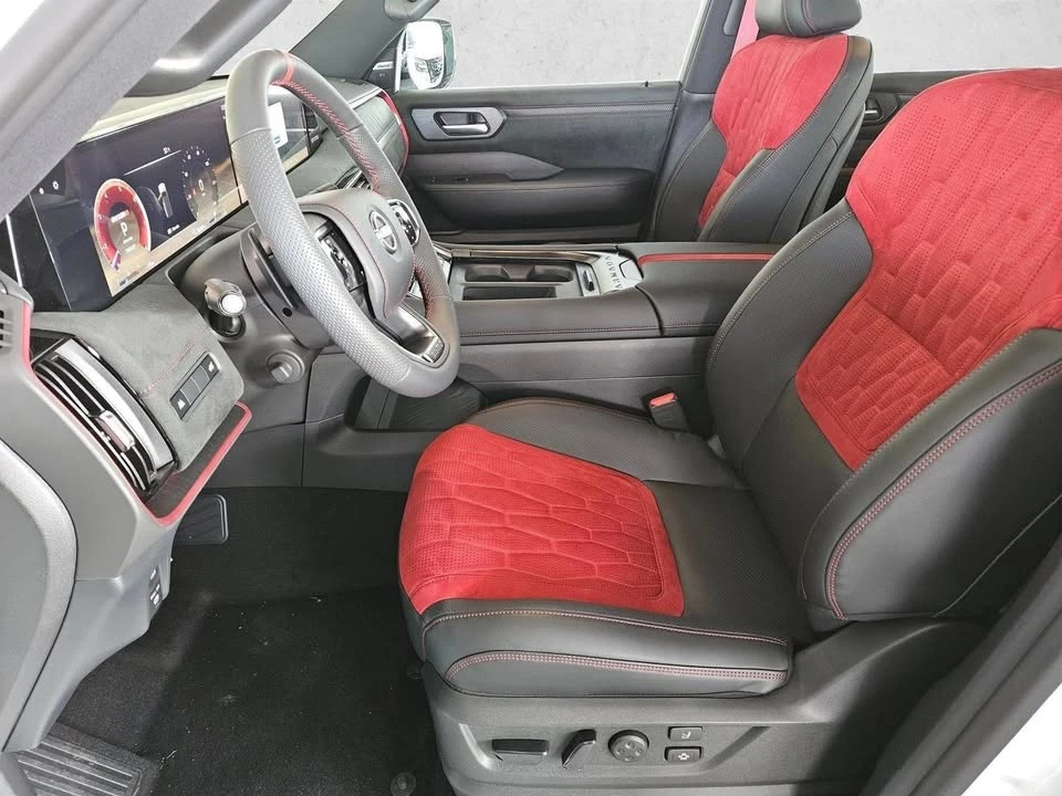 2026 Nissan Armada - Image 11 of 16