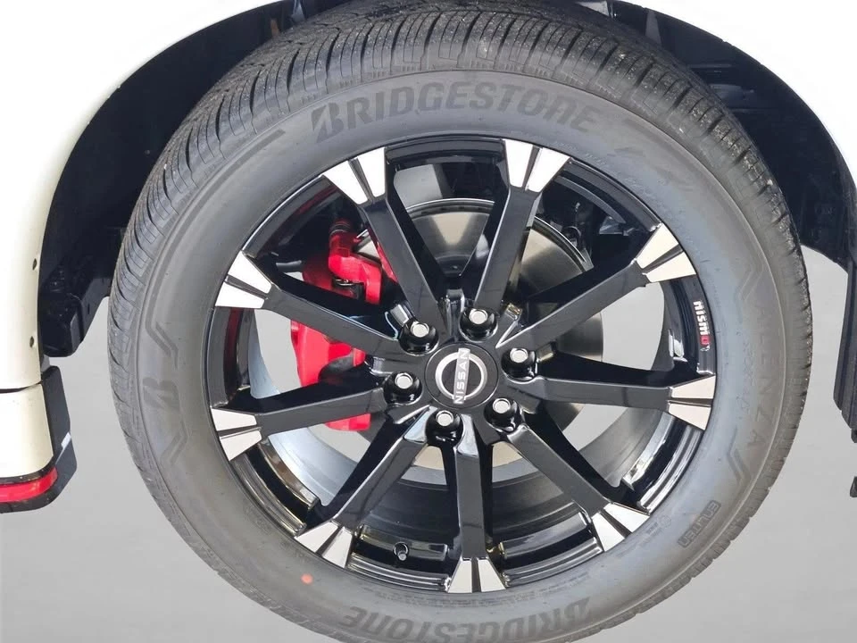 2026 Nissan Armada - Image 7 of 16