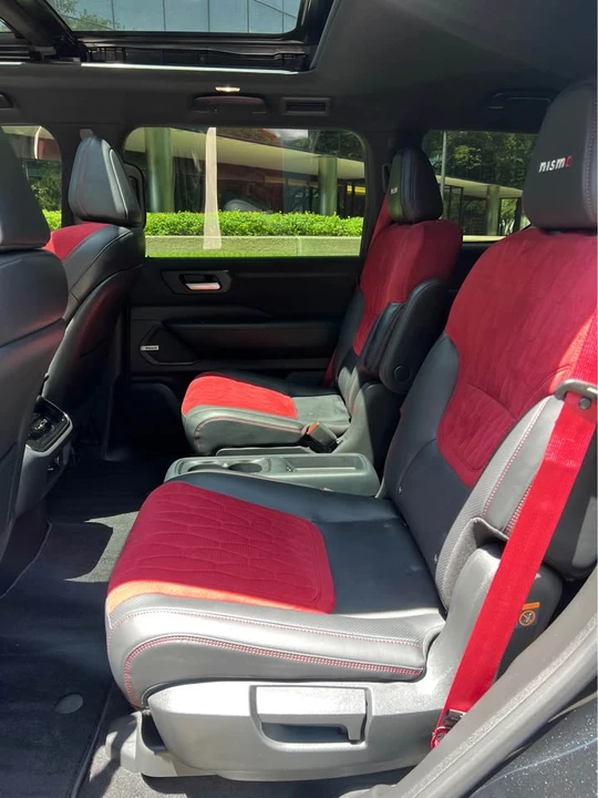 2026 Nissan Armada - Image 15 of 17