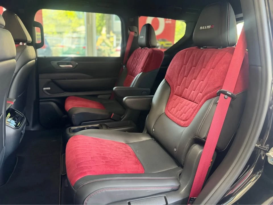 2026 Nissan Armada - Image 14 of 18