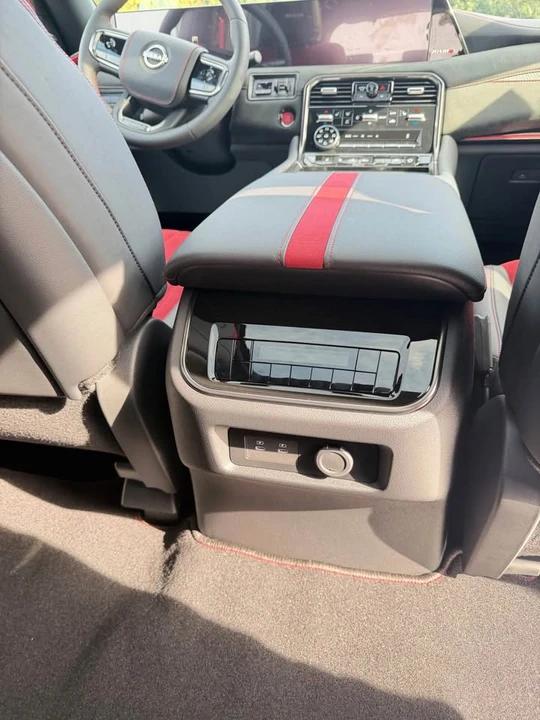 2026 Nissan Armada - Image 8 of 14